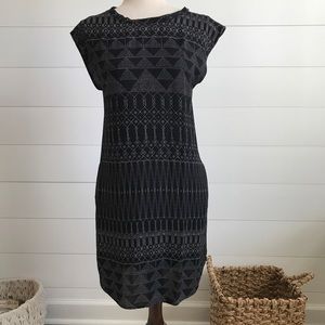 Geometric Print Cap Sleeve Shift Dress Size 6